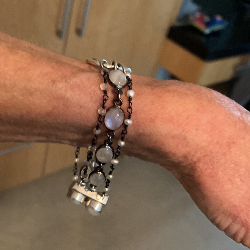 Silver bracelet with moonstones - Picture 4 of 7